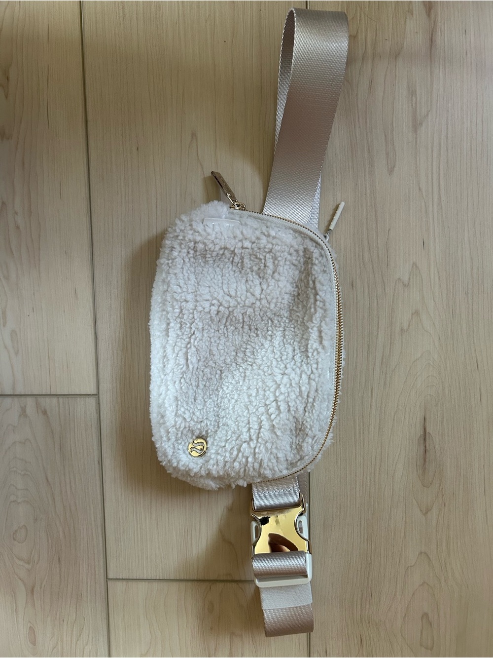 Lululemon Sherpa Style Crossbody Bag